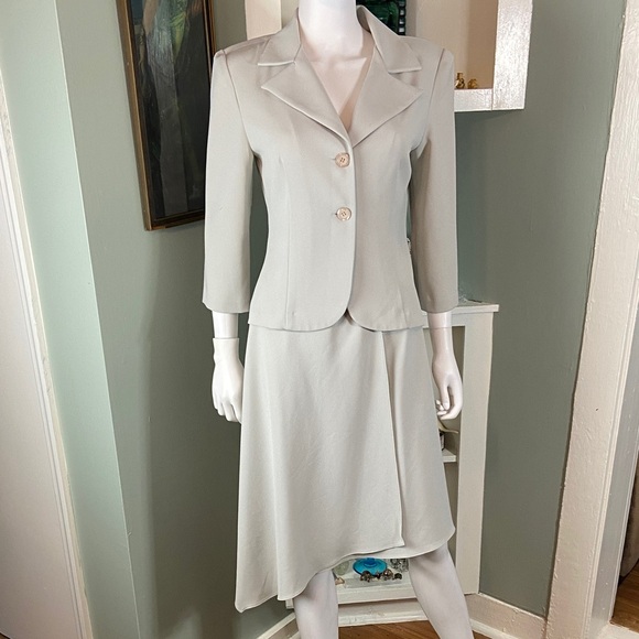 Breakin Loose Dresses & Skirts - Vintage 90s Breakin Loose Grey Asymmetrical Skirt Jacket Blazer Suit Medium M